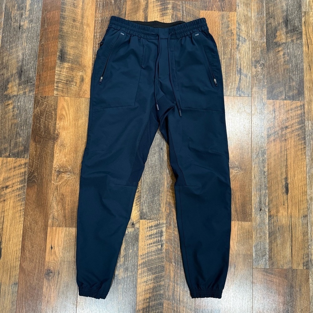 Lululemon License to Train Navy Joggers 29"